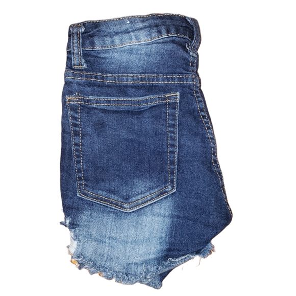 Rue 21 Jean Shorts - Picture 3 of 6